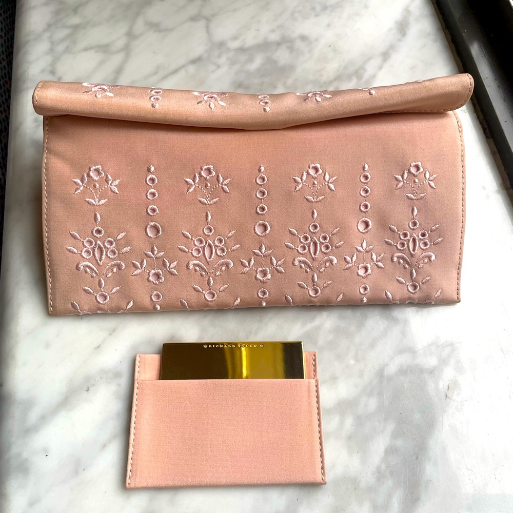 Adorable pink Richard Tyler envelop clutch
